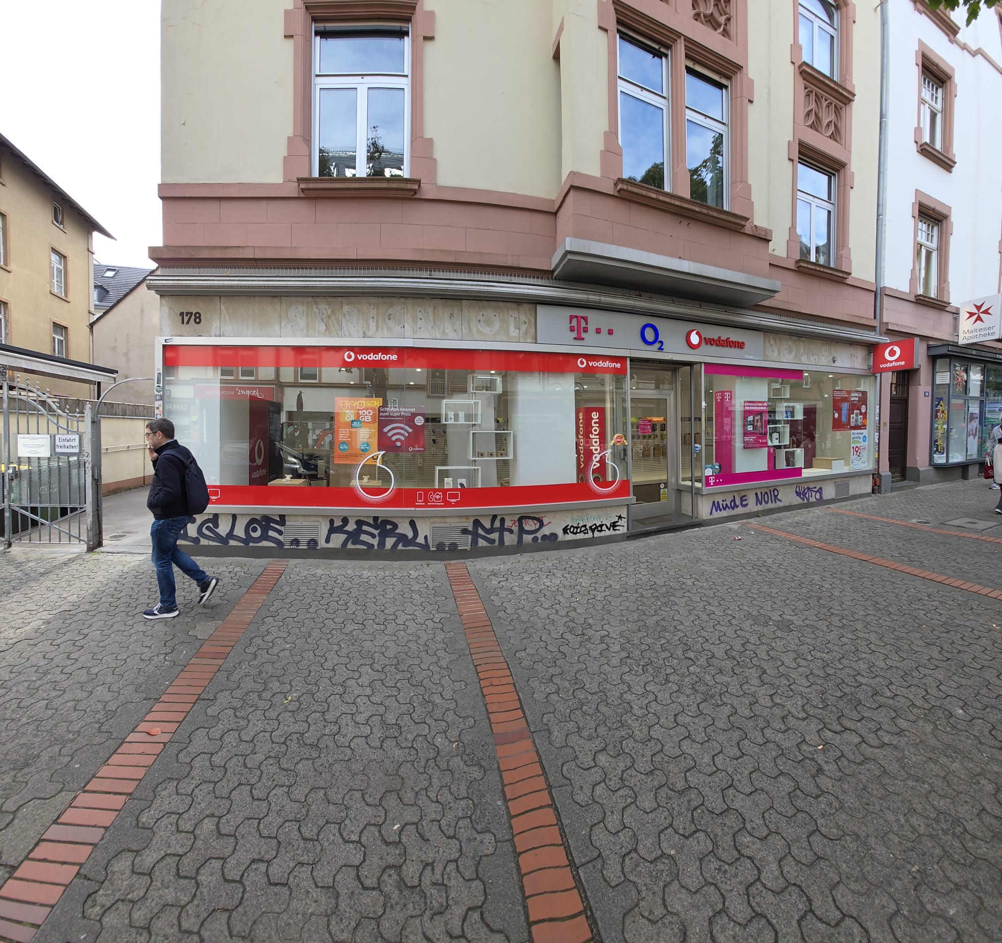 Mobilfunkshop Frankfurt – Shopansicht 3